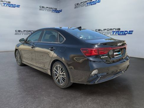 Used 2023 Kia Forte GT-Line w/ GT-Line Premium Package FWD image 7