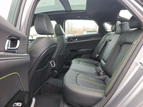 New 2026 Kia K5 GT w/ GT1 Package FWD image 6