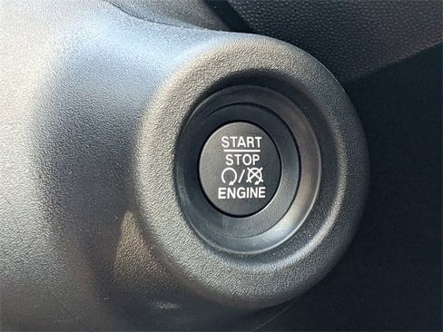 New 2026 RAM ProMaster 2500 w/ Convenience Group image 23