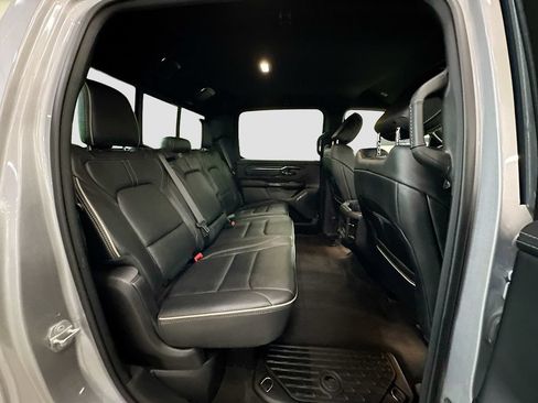Used 2022 RAM 1500 Limited AWD/4WD image 33