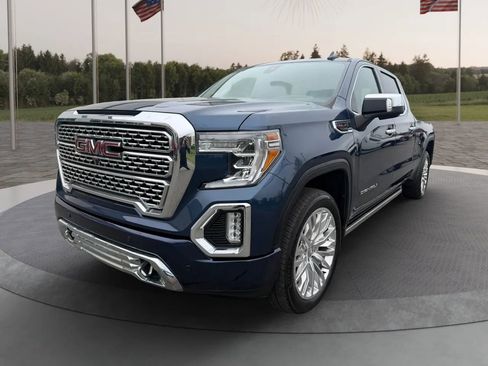 Used 2019 GMC Sierra 1500 Denali w/ Denali Ultimate Package AWD/4WD image 1