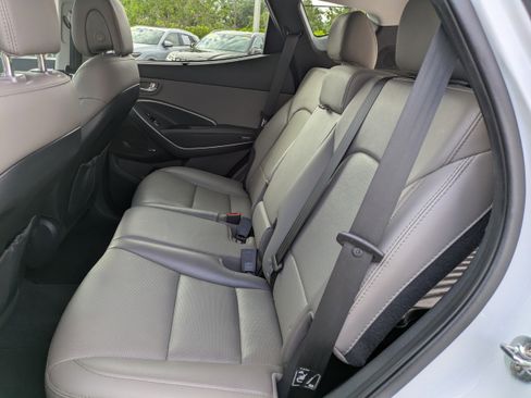 Used 2018 Hyundai Santa Fe Sport w/ 2.0T Ultimate Tech Package 05 FWD image 13