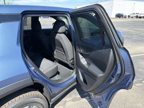 New 2026 Chevrolet Equinox LT w/ LPO, Floor Liner Package AWD/4WD image 24