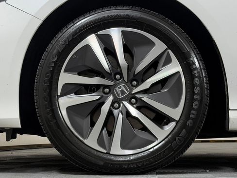 Used 2021 Honda Accord EX image 12