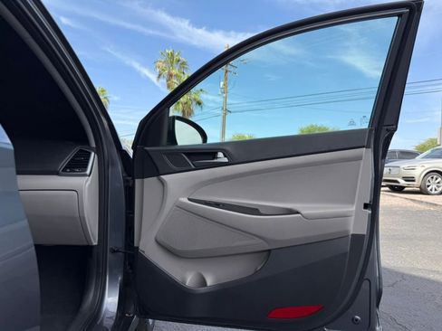 Used 2016 Hyundai Tucson Sport FWD image 33