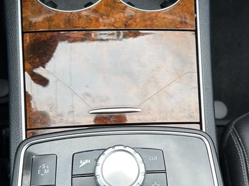 Used 2014 Mercedes-Benz E 350 4MATIC Coupe image 19