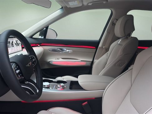 New 2026 Genesis GV70 2.5T Advanced image 13