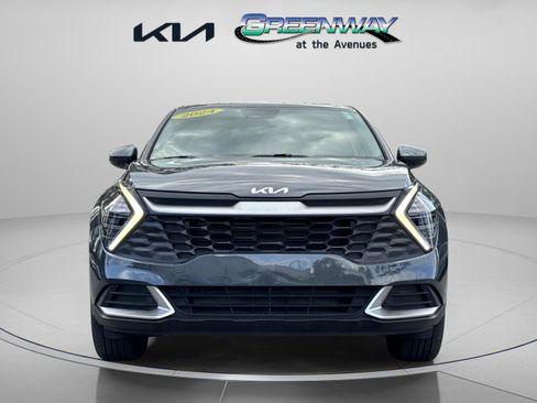 Certified 2024 Kia Sportage LX image 3