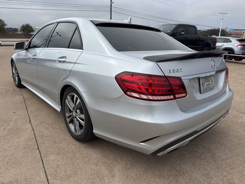 Used 2016 Mercedes-Benz E 350 Sedan image 5