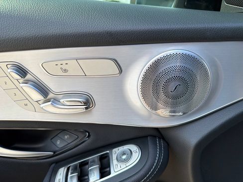 Used 2019 Mercedes-Benz GLC 300 4MATIC Coupe image 10