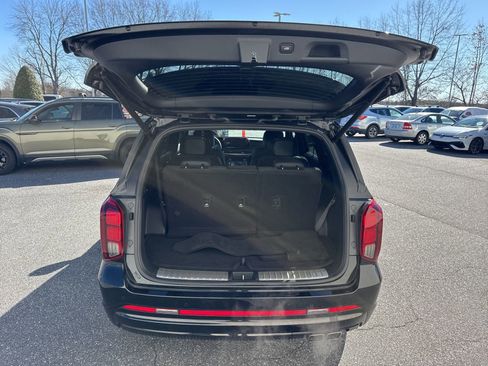 Used 2025 Hyundai Palisade Calligraphy image 10