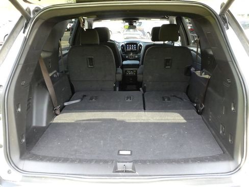 Used 2023 Chevrolet Traverse LT AWD/4WD image 31