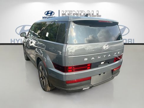 New 2026 Hyundai Santa Fe SE FWD image 4