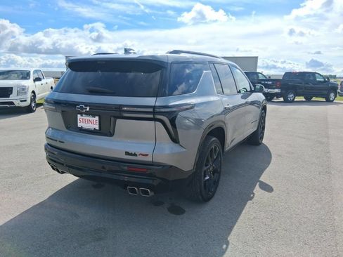 Used 2024 Chevrolet Traverse RS w/ LPO, Floor Liner Package AWD/4WD image 7