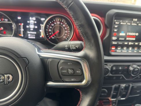 Used 2020 Jeep Gladiator Rubicon image 23