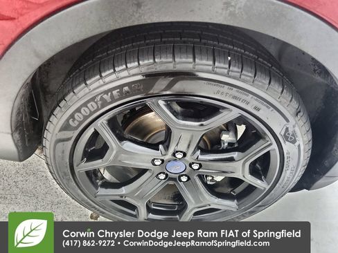 Used 2018 Ford Escape Titanium FWD image 32