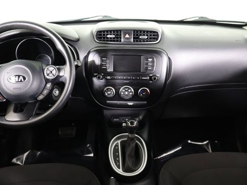 Used 2018 Kia Soul image 29