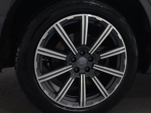 Used 2019 Audi Q7 2.0T Premium Plus w/ Premium Plus Package AWD/4WD image 36