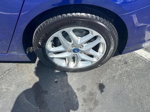 Used 2013 Ford Fusion SE FWD image 20
