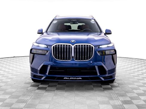 Used 2024 BMW ALPINA XB7 AWD/4WD image 9