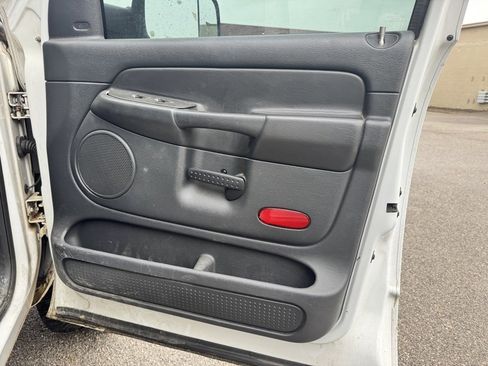 Used 2004 Dodge Ram 2500 Truck SLT w/ Trailer Tow Group image 11