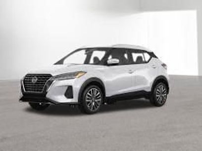 Used 2023 Nissan Kicks SV