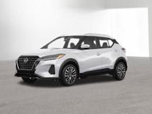 Used 2023 Nissan Kicks SV image 1