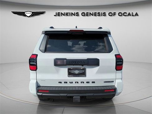 Used 2025 Toyota 4Runner TRD Off-Road Premium image 5