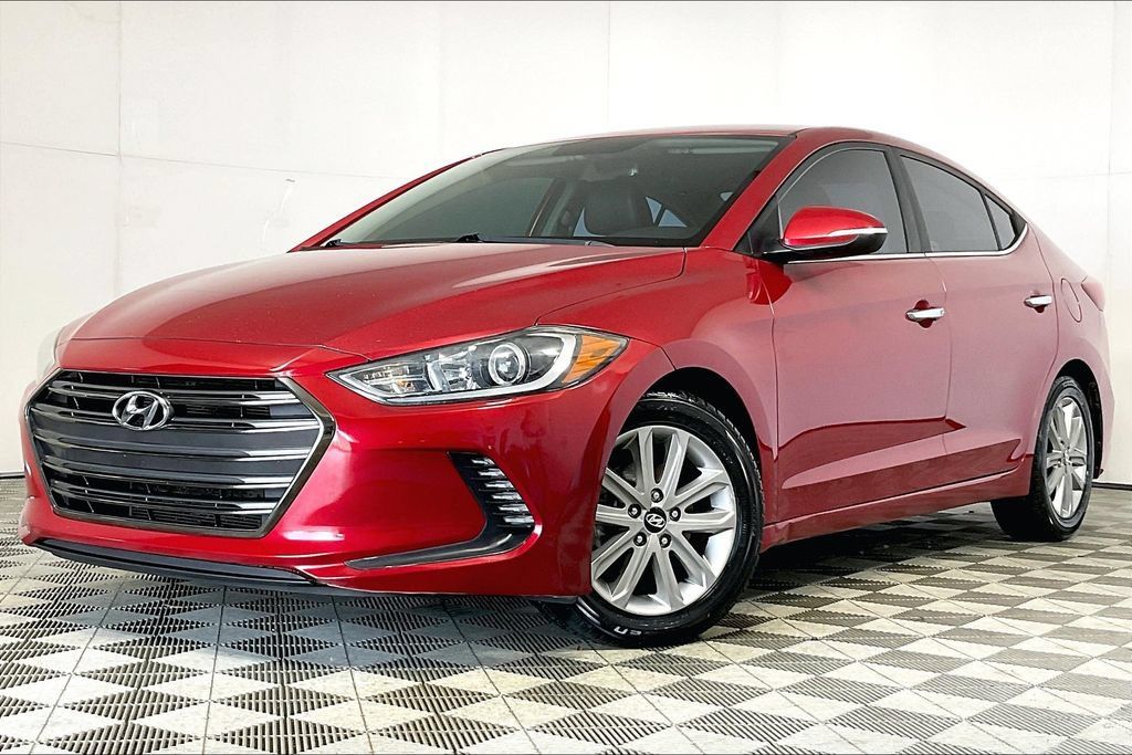 Used 2017 Hyundai Elantra Limited FWD image 2