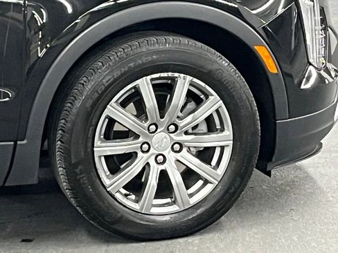 Used 2023 Cadillac XT4 Premium Luxury image 41