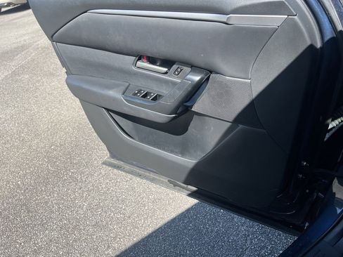 Used 2024 MAZDA CX-50 AWD 2.5 S w/ Preferred Package image 13