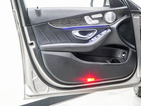 Used 2020 Mercedes-Benz C 300 4MATIC Sedan w/ AMG Line image 40