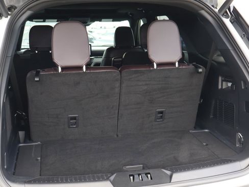 Used 2025 Ford Explorer Platinum w/ Ultimate Package image 25