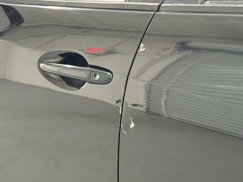 Used 2017 Toyota Yaris iA image 9