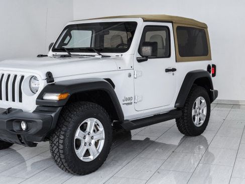 Used 2019 Jeep Wrangler Sport AWD/4WD image 51