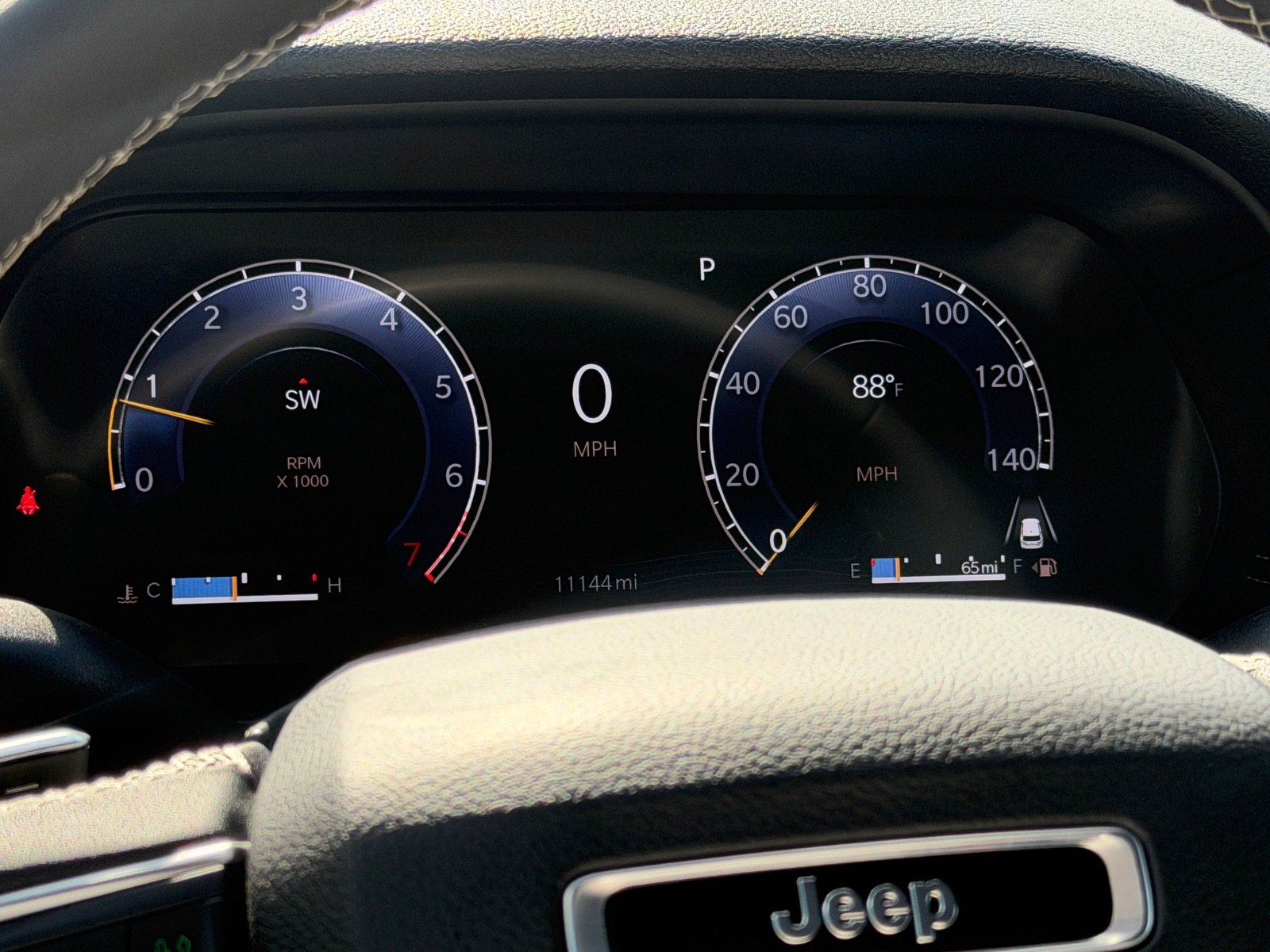 Used 2025 Jeep Grand Cherokee Laredo w/ MOPAR Finishing Package RWD image 21