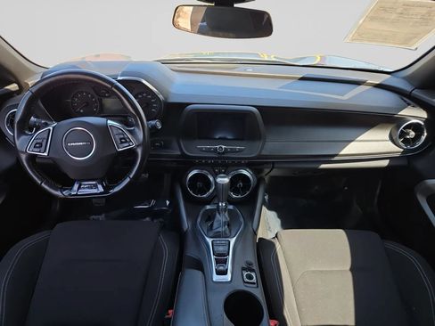Used 2017 Chevrolet Camaro LT RWD image 15