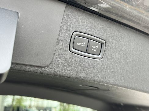 Certified 2023 Porsche Cayenne S Platinum AWD/4WD image 21