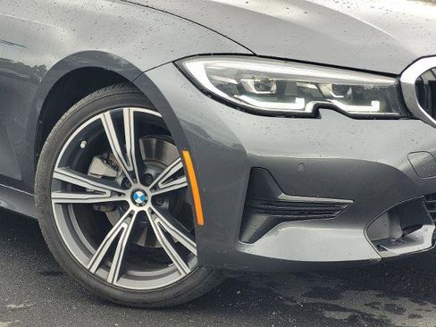 Used 2022 BMW 330i Sedan w/ Convenience Package image 5