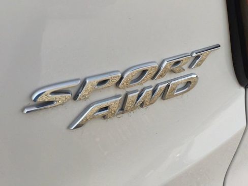 Used 2022 Honda HR-V Sport image 12