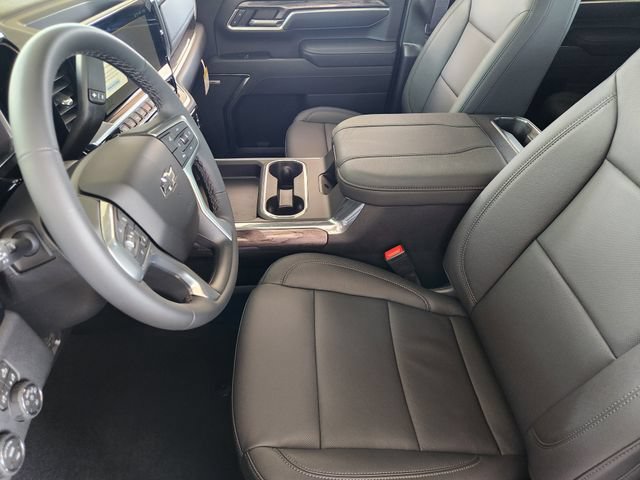 New 2026 Chevrolet Silverado 2500 LTZ w/ LTZ Plus Package AWD/4WD image 12