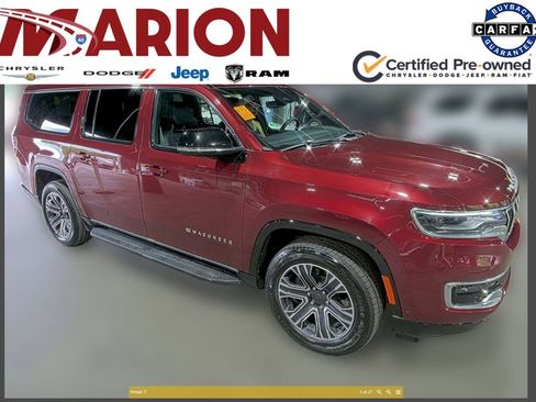 Used 2024 Jeep Wagoneer L Series II w/ Flexible Seating Group AWD/4WD image 1