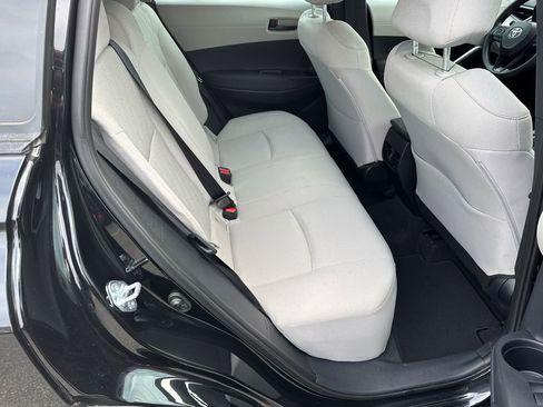 Certified 2024 Toyota Corolla Cross L image 15