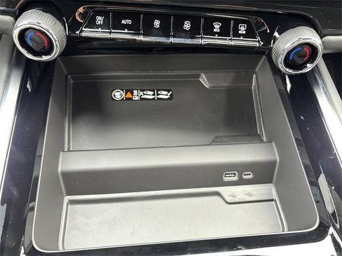 New 2026 Chevrolet Tahoe Premier image 22