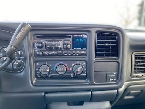 Used 2000 Chevrolet Silverado 1500 LS w/ Off-Road Chassis Pkg image 22