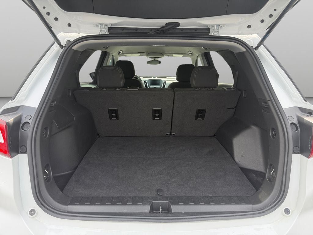 Used 2021 Chevrolet Equinox LS w/ LS Convenience Package FWD image 22