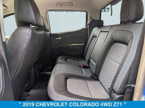 Used 2019 Chevrolet Colorado Z71 AWD/4WD image 22