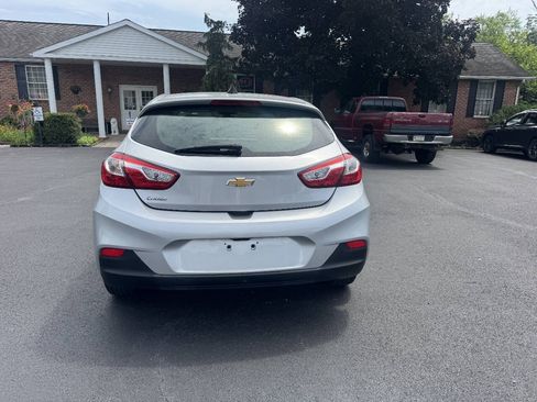 Used 2019 Chevrolet Cruze LS FWD image 6