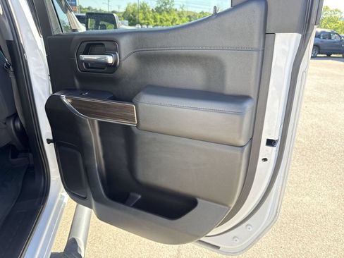 Used 2021 Chevrolet Silverado 1500 LT Trail Boss AWD/4WD image 22