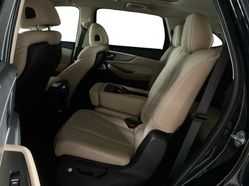 Used 2025 Acura MDX SH-AWD w/ Technology Package image 13